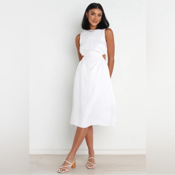 Petal & Pup Azita Dress Size 2 - Picture 1 of 6